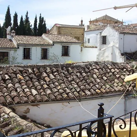 Baraka Pension فندق