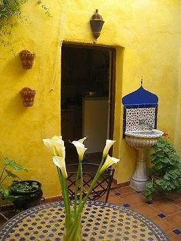 فندق Baraka Pension *