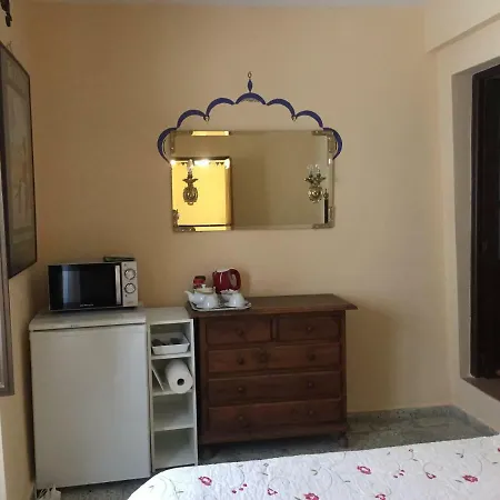 Baraka Pension فندق *